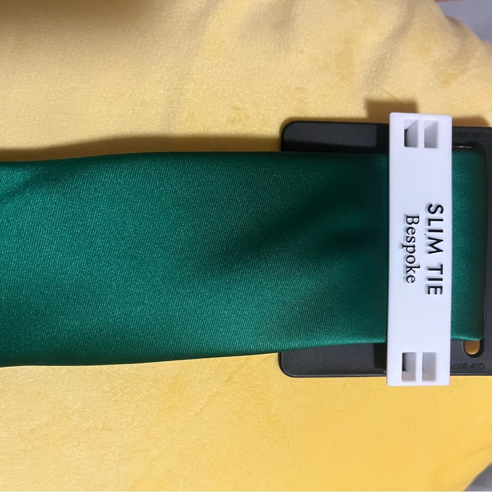 Slim Tie , emerald green